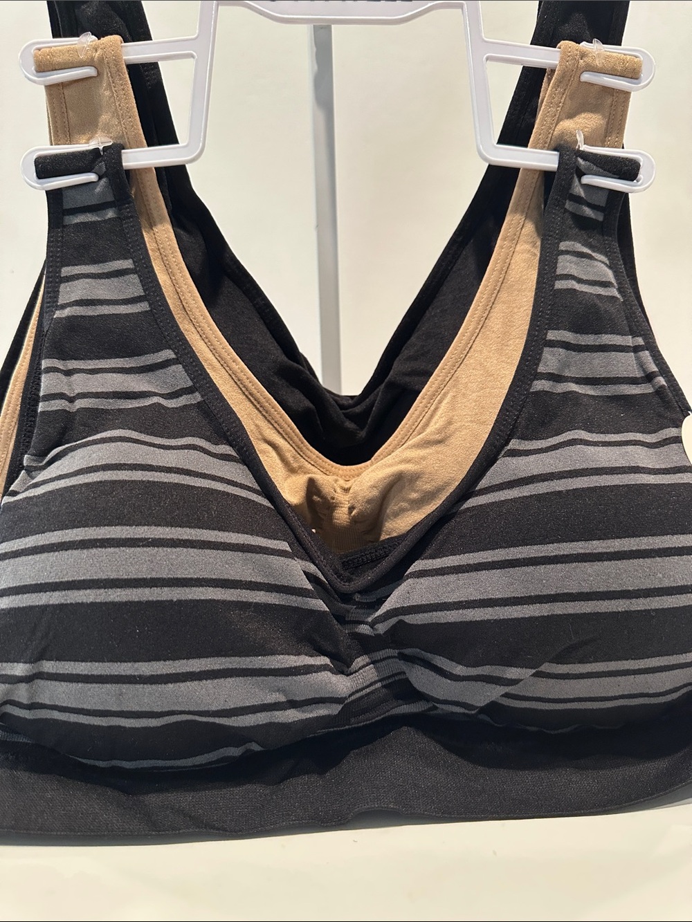 NWT FITWELL (3) Set All Day Cozy Sports Bra with removable Bra Cup/Round back.